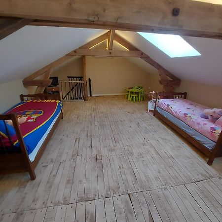 Les Trois L Bed & Breakfast Gindou Bagian luar foto