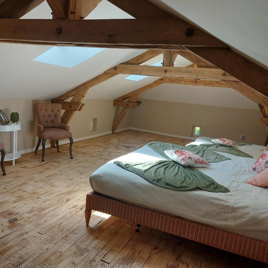 Les Trois L Bed & Breakfast Gindou Bagian luar foto