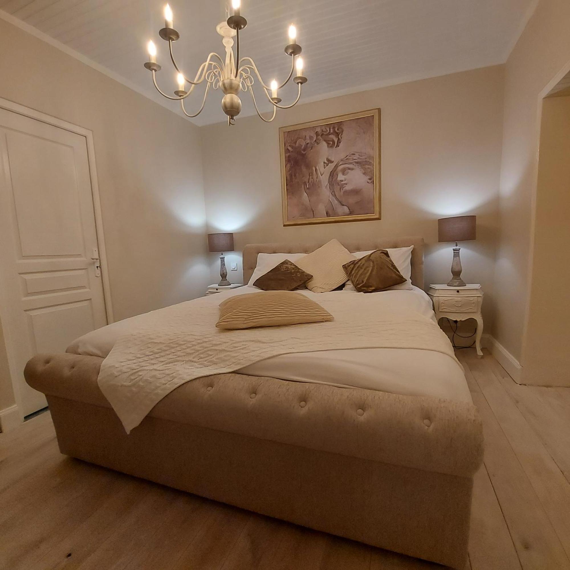 Les Trois L Bed & Breakfast Gindou Bagian luar foto