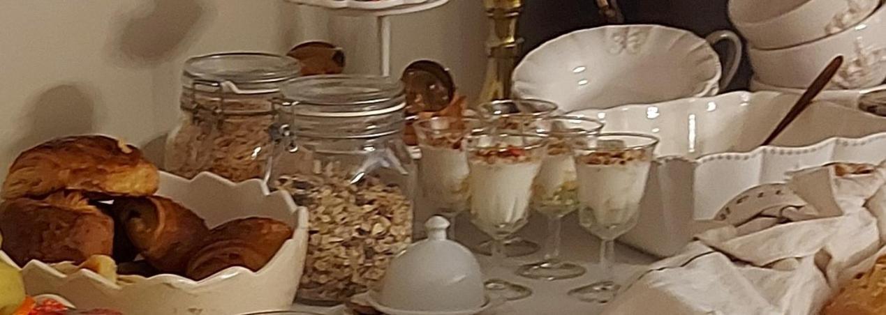 Les Trois L Bed & Breakfast Gindou Bagian luar foto